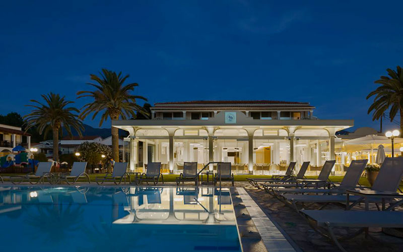 ACHARAVI BEACH HOTEL 4*